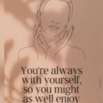 Shruthi Prakash Instagram - Fill your cup with your own love first 👼❤️ #shrutiprakash #réel #reelsinstagram #trending #explore #love #you #justbe #energies #heal #frequencyhealing #shrutalks