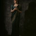 Shruthi Prakash Instagram - ❤️ Wearing @shlokasudhakarofficial ❤️ Photographer @sandeep.mv Jewellery @vivantgolddiamonds MUA @bridalmakeover_with_soumya Hair @hairanddrapeby_geetham [Shruti Prakash, Conceptual Shoot, Pose, Portrait, Makeup , Saree, Indian, Jewellery, Pretty]