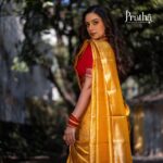 Shruti Marathe Instagram - Pratha’s tastefully handpicked tissue brocade Kanjeevaram sets the mood while @shrumarathe steals the spotlight with her radiant charm! Get ready to make your special occasions cherishable with @pratha_sarees ! WhatsApp on 9822240402 for inquiries Visit - www.prathasarees.com Follow us on social media for the latest addition of sarees: Facebook | Instagram | YouTube #shrutimarathe #kanjeevaram #kanjeevaramsilks #tissuebrocade #traditionalsaree #silksarees #prathasarees#ElegantDrapes #PrathaCreations #IndianFashion #HandcraftedElegance #EthnicChic #TraditionalWeaves #SareeLove