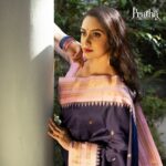 Shruti Marathe Instagram - @pratha_sarees presents tastefully curated exquisite Gadwal Sarees, brought from weavers across India. Thank you @shrumarathe for gracing this handloom weave with that extra touch of charm! WhatsApp on 9822240402 for inquiries Visit - www.prathasarees.com Follow us on social media for the latest addition of sarees: Facebook | Instagram | YouTube #shrutimarathe #gadwalsaree #gadwals #traditionalsaree #silksarees #ElegantDrapes #TimelessBeauty #PrathaCreations #IndianFashion #HandcraftedElegance #EthnicChic #TraditionalWeaves #SareeLove
