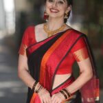 Shruti Marathe Instagram - @shrumarathe ❤️ @_thesilkera_ @diptimakeupartist