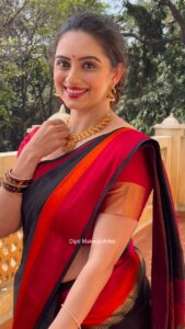 Shruti Marathe Instagram - मकरसंक्रांतीच्या हार्दिक शुभेच्छा. Gorgeous @shrumarathe Makeover @diptimakeupartist Saree @_thesilkera_ . . . . . . #diptimakeupartist #sankranti #sankrant2024 #shrutimarathe #celeb #marathicelebs #makarsankrant Pune, Maharashtra