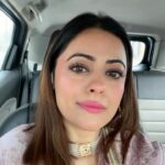 Shruti Sodhi Instagram - I liked my makeup here (which I did myself). That’s all this post is about 😁💄😬💁🏻‍♀️ #shrutisodhi #weddingseason
