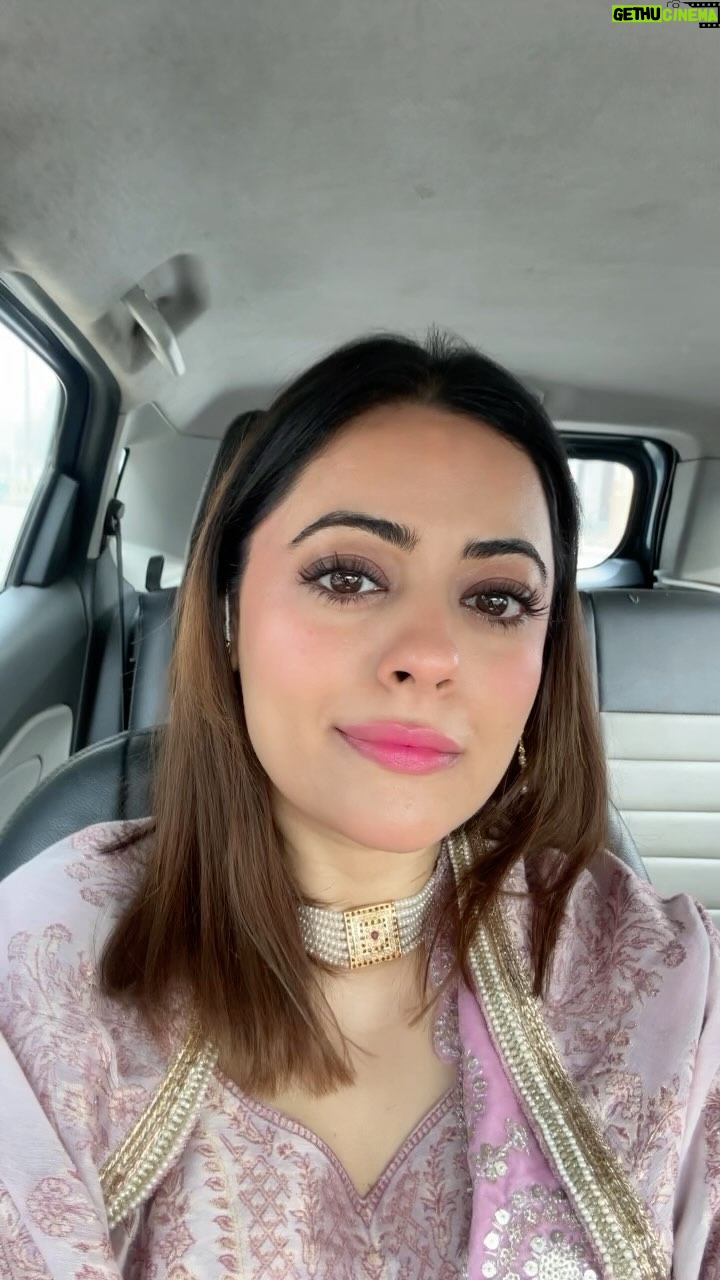 Shruti Sodhi Instagram - I liked my makeup here (which I did myself). Thatβs all this post is about πππ¬ππ»ββοΈ #shrutisodhi #weddingseason