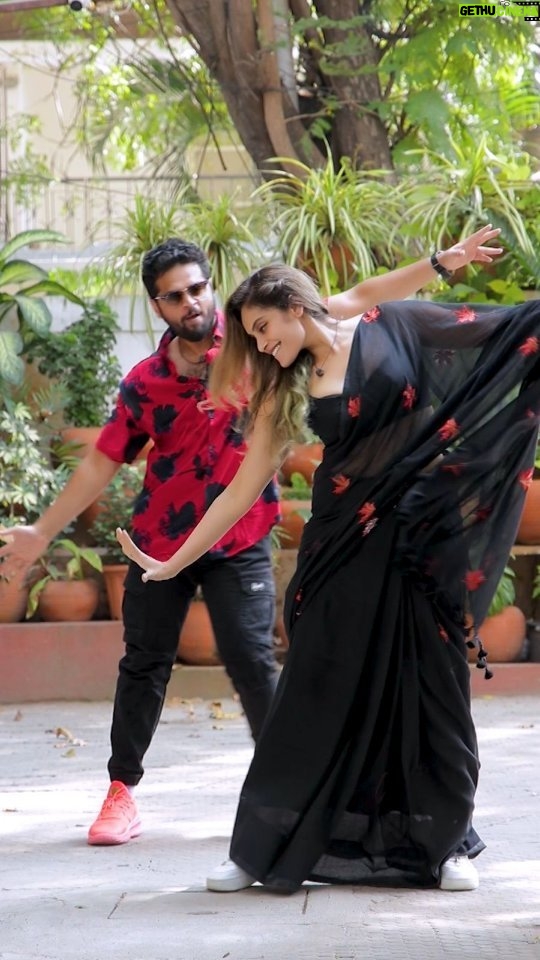 Shrutika Instagram - Turn up the volume on your shoe style with #PleasePurinjukko's infectious energy! ππ @aditiraohydari @rseanroldan The master of dance moves - @anu_viswa @_surenr Recreate the hook steps and tag @cokestudiotamil in your reel! #cokestudiotamil #cokestudiotamils2 #idhusemmavibe #pleasepurinjukko #ad #collab