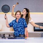 Shrutika Instagram - #cookingshow #funshoot #entertainment #cooking @mediamasonskitchen