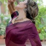 Shrutika Instagram - Saree n blouse @thariibyshrutika Jewelry @pradejewels #filmy #dance #sareelove #instafashion