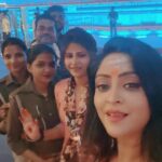 Shubhi Sharma Instagram - Har har Mahadev @kashi.vishwanath.temple.