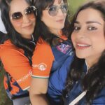 Shubhi Sharma Instagram - Good evening friends @cclt20 @bhojpuri_dabang_ccl