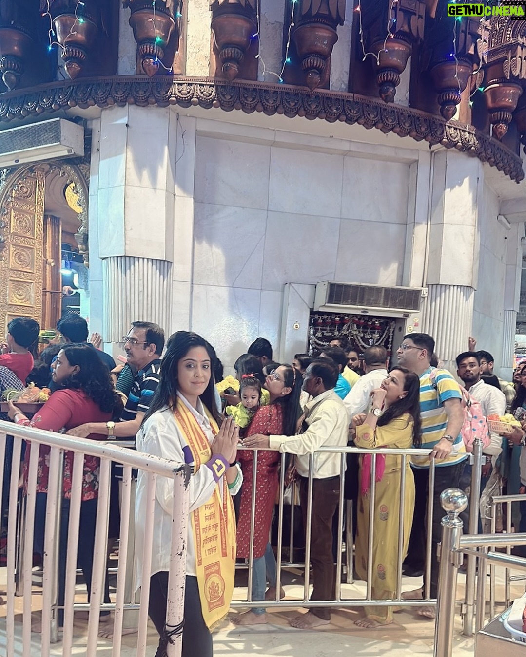 Shubhi Sharma Instagram - Shree siddhivinayak 🙏🏻