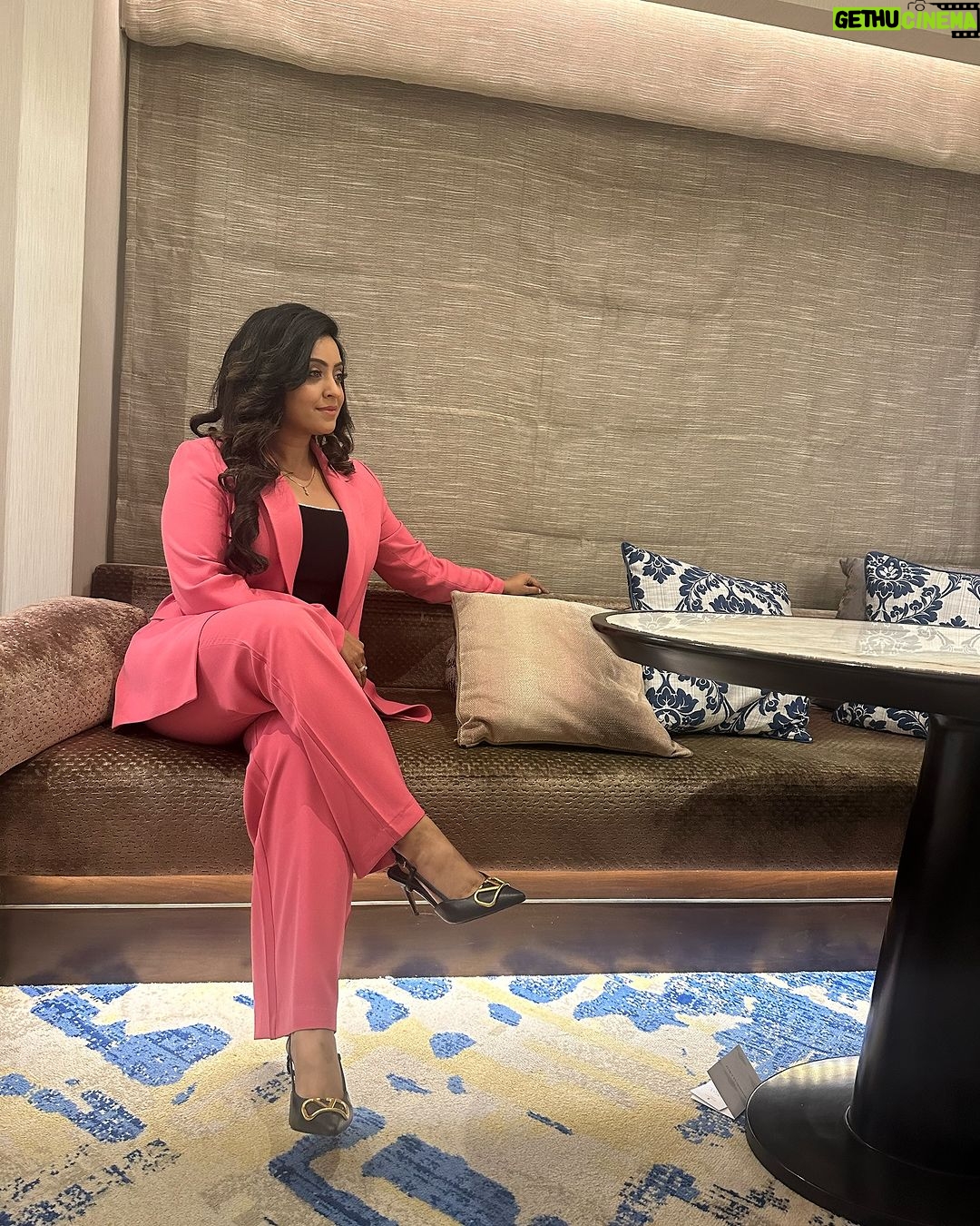 Shubhi Sharma Instagram - Good evening friends