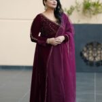 Shweta Menon Instagram - Stylist: @tharunya_vk Mua: @mehendiladiessalonspa Wardrobe: @sajaasboutique Shots: @ashique_hisham Dubai, United Arab Emirates