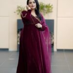 Shweta Menon Instagram - Stylist: @tharunya_vk Mua: @mehendiladiessalonspa Wardrobe: @sajaasboutique Shots: @ashique_hisham Dubai, United Arab Emirates