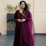 Shweta Menon Instagram - Stylist: @tharunya_vk Mua: @mehendiladiessalonspa Wardrobe: @sajaasboutique Shots: @ashique_hisham Dubai, United Arab Emirates
