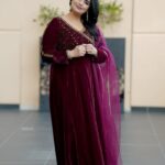 Shweta Menon Instagram - Stylist: @tharunya_vk Mua: @mehendiladiessalonspa Wardrobe: @sajaasboutique Shots: @ashique_hisham Dubai, United Arab Emirates