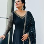 Shweta Menon Instagram - Stylist : @tharunya_vk MUA : @avinash_s_chetia Wardrobe: @sara.sajnarahman Accessories: @ridha_rental_jewellery @ridha_rentaljewellery Trivandrum, India