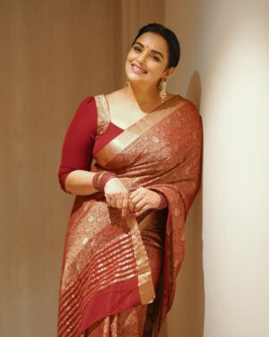 Shweta Menon Instagram - Stylist : @tharunya_vk
Wardrobe: @sajaasboutique
Accessories: @planetjewel
MUA : @abilashchickumakeupartist
Shots : @mr__photophile