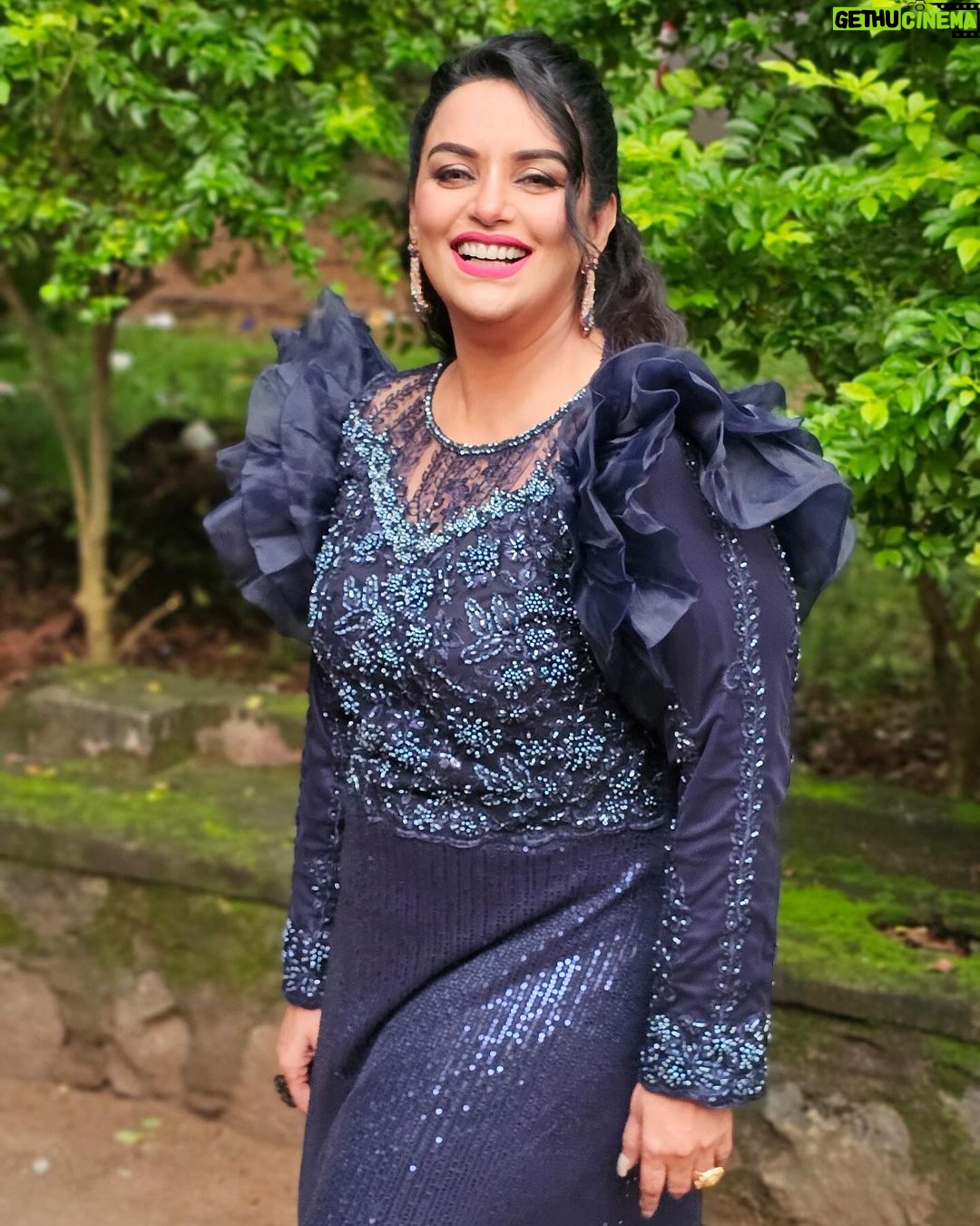 Shweta Menon Instagram - Stylist: @tharunya_vk Wardrobe: @silkyarns Accessories: @seeruscollections MUA : @sijanmakeupartist
