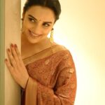 Shweta Menon Instagram - Stylist : @tharunya_vk Wardrobe: @sajaasboutique Accessories: @planetjewel MUA : @abilashchickumakeupartist Shots : @mr__photophile Edit : @anzarmohmed Kerala