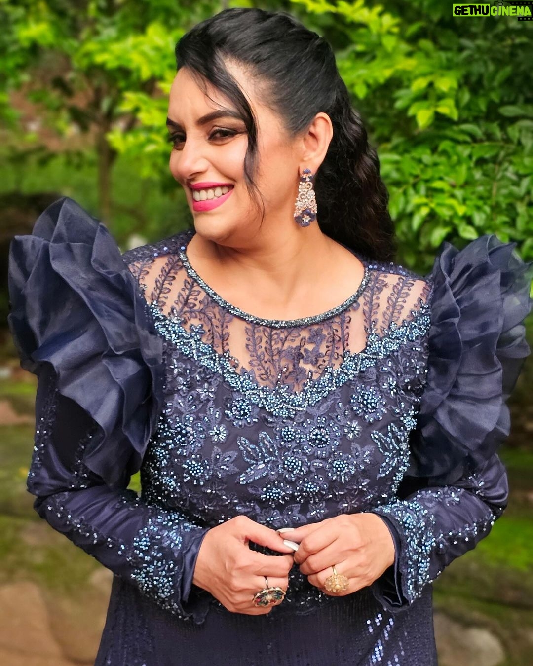 Shweta Menon Instagram - Stylist: @tharunya_vk Wardrobe: @silkyarns Accessories: @seeruscollections MUA : @sijanmakeupartist