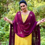 Shweta Menon Instagram - Stylist : @tharunya_vk Wardrobe: @lbdesignskochi Accessories: @dira_collections_ MUA : @avinash_s_chetia Trivandrum, India