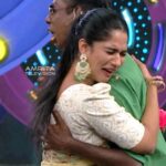 Shweta Menon Instagram – Super Ammayum Makalum | Today  @ 8:30 PM | Amrita TV 

സൂപ്പർ അമ്മയും മകളും ‘ ഇന്ന് രാത്രി 8 . 30 ന് നമ്മുടെ അമൃത ടിവിയിൽ …

#superammayummakalum #redcarpet #amritatv #swaasika #shwetamenon #meena #kalamaster #rooparevathi #nithyamammen #tharakalyan #sowbhagyavenkitesh #abhayahiranmayi #nithyadas #malayalamfilmindustry #tvshow #talent #talentshow #artist #entertainmentvideo #libinpuckaranerumeli