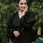 Shweta Menon Instagram - Stylist : @tharunya_vk Outfit & accessories @denairaboutique MUA : @abilashchickumakeupartist Shots : @insta_stories_of_sarath Kochi, India