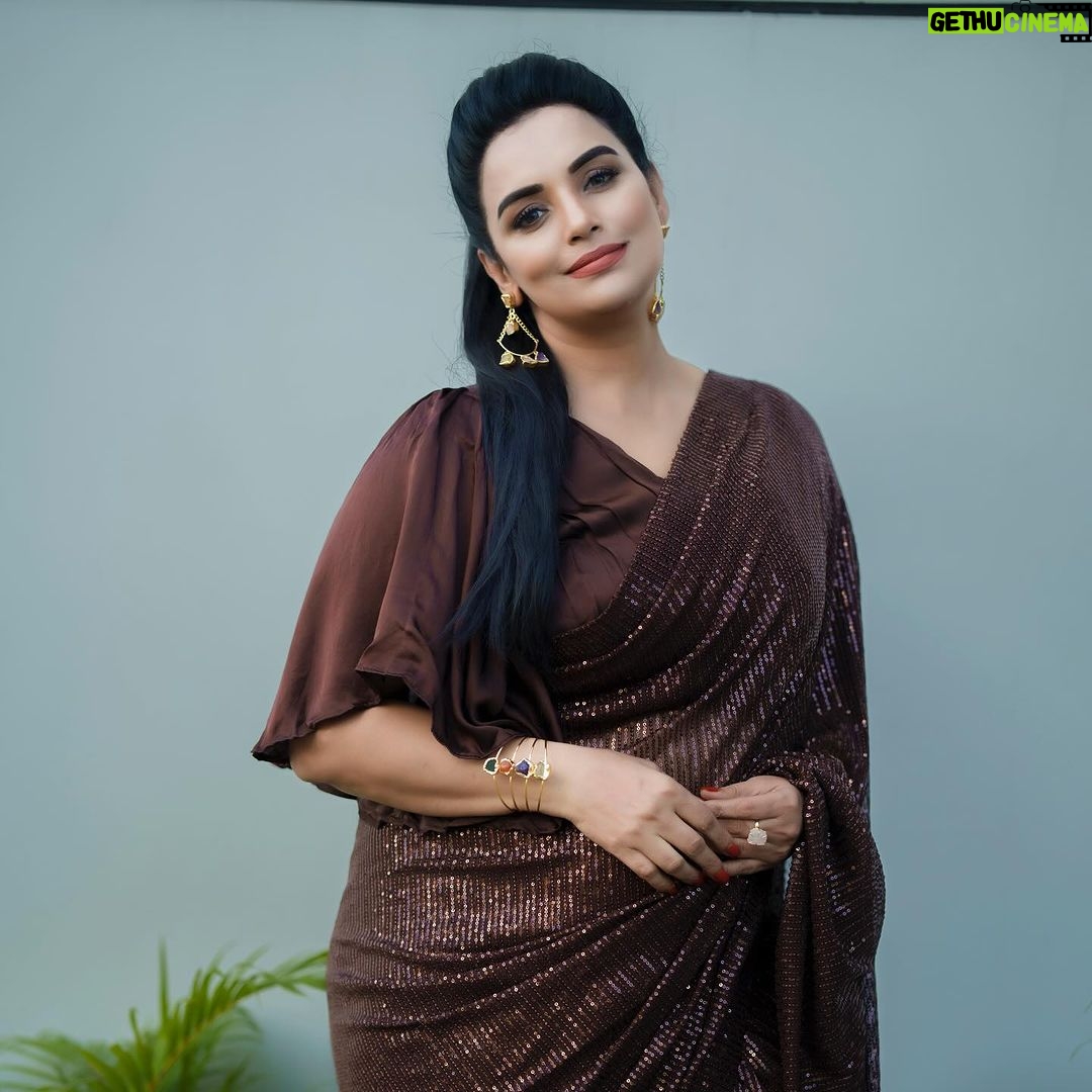 Shweta Menon Instagram - Stylist : @tharunya_vk Wardrobe: @label_swasti Accessories: @kaya_online_ MUA : @abilashchickumakeupartist Shots : @kishorlalphotography Kochi, India