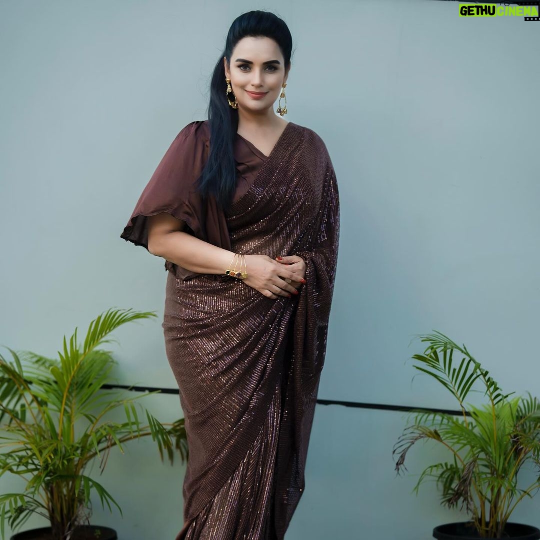 Shweta Menon Instagram - Stylist : @tharunya_vk Wardrobe: @label_swasti Accessories: @kaya_online_ MUA : @abilashchickumakeupartist Shots : @kishorlalphotography Kochi, India
