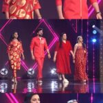 Shweta Menon Instagram - Stepping into Valentine's Day with style! 💃💖 Kidilam | Mazhavil Manorama | ManoramaMAX | EPI 111 | Click on the link to watch the full episode :- https://tinyurl.com/4d53wmz8 #kidilam #kidilamnewshow #talenthunt #mazhavilmanorama #manoramamax #tvshow #realityshow #shorts #youtubeshorts #poornimaindrajith #pisharadi #swethamenon #dance #flexibility