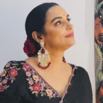 Shweta Menon Instagram - Stylist : @tharunya_vk Wardrobe: @m_designer_boutique Accessories: @dira_collections_ MUA : @abilashchickumakeupartist Kerala