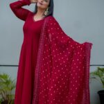 Shweta Menon Instagram - Stylist : @tharunya_vk Wardrobe: @akankshacouture Accessories: @seeruscollections MUA : @abilashchickumakeupartist Shots : @kishorlalphotography Kerala