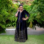 Shweta Menon Instagram - Stylist : @tharunya_vk Wardrobe: @fiona_ziya_bridal_studio Accessories: @ridha_rental_jewellery @ridha_rentaljewellery MUA : @abilashchickumakeupartist Shots : @dd.capture Kochi, India