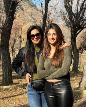 Shweta Tiwari Instagram - 🍃🍃🍃