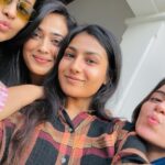 Shweta Tiwari Instagram - Just existing is not enough.. it’s time to live your life❤️ @villasbynoor Goa