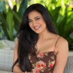 Shweta Tiwari Instagram - Just existing is not enough.. it’s time to live your life❤️ @villasbynoor Goa