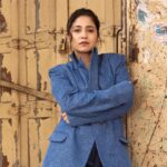 Shweta Tripathi Instagram - Doing Monday Blues right 🩵💙 Wearing Denim jacket: @readthetag Earrings: @lovelate20s ___ Photography : @abhijeetanand_ Styling : @shahriyar_Adil Styling team : @pratimajukalkar Hair & Makeup : @sofiexhmu__ #Reverieindia #Reveriefebcover #ShwetaTripathiSharma#lovelate20s #HomegrownMagazine #VocalForLocal #digitalcover #heritage #charminar #hyderabad