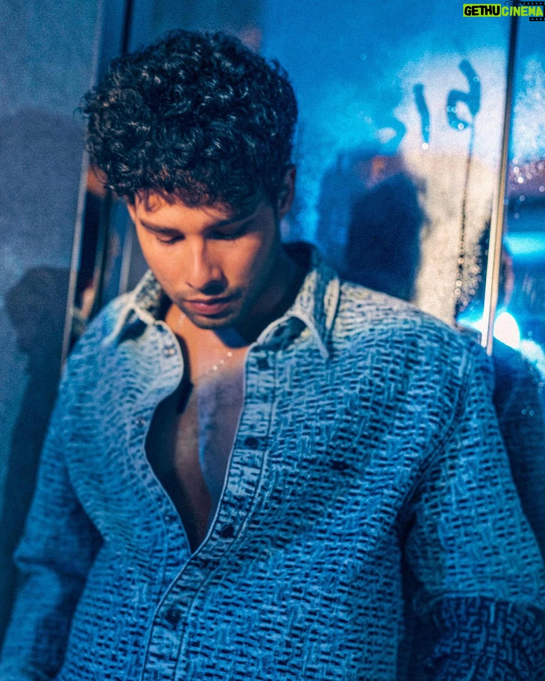 Siddhant Chaturvedi Instagram - Cool kid 🥶