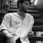 Siddhant Chaturvedi Instagram - Dosti hai toh rang hai… #KhoGayeHumKahan