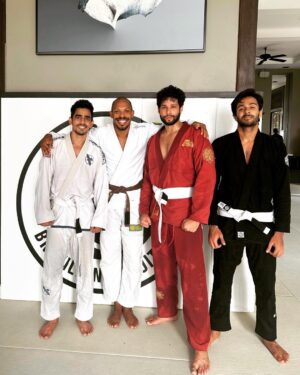 Siddhant Chaturvedi Instagram - We only go to Thailand for 2 things ….
Jiu-Jitsu & Muay Thai.
@robin_behl14 @jaideep__yadav