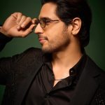 Sidharth Malhotra Instagram - Hijacked ♣️ Styled by: @ekalakhani Style Team: @itsfatimabaluch @theradhikadhanuka @isha_bhatye @team___e Hair: @ali19rizvi Makeup: @rizvan02 Photographed by: @beejlakhani