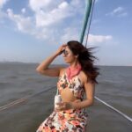 Sidhika Sharma Instagram – Golden hour glow ⚡️✨🌸🌼🌞😉