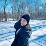 Sienna Belle Instagram - my winter wonderland❄️ #foxsisters #winterwonderland