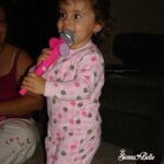 Sienna Belle Instagram - #tbt das pérolas e diferentes fases da “sienna cantora” <3 🥹🫶✨ temos muitas mini Siennas, no palco, no estúdio… e a Sienna mais crescida e madura tudo junto e misturado! 💗 quem aí sente falta de um show? EU! 🙋‍♀️🥲 (a última foto é A MELHOR!) 🥹🥰