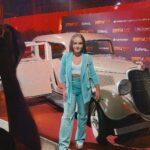 Sienna Belle Instagram - isso aqui foi um ACONTECIMENTO! 🫢💥 o espetáculo Bonnie e Clyde entregou muitooo, viu? teve química, uma trilha sonora de respeito, um elenco maravilhoso (sou fã de absolutamente todos! 🥹) e não poderia ser num lugar melhor! ✨ sempre uma experiência completa estar no @033rooftop 😍 o espaço se adapta a qualquer evento, gente! tanto o “foyer” quanto o palco e a plateia podem ser dispostas de inúmeras formas diferentes… mostrei no reels um pouquinho da minha noite mágica <3 @betosargentelli e @elinemesmo OS MAIORES! 🫶 que casal! @delclaroproducoes que espetáculo perfeito! 😱 SURREAL! venham ver @bonnieclydemusical ;) 🧨🤯❤️‍🔥 @adrianadelclaro @navarropedro_ @mariana.gallindo @thiagogimenes1 @larasuleiman @yudchi