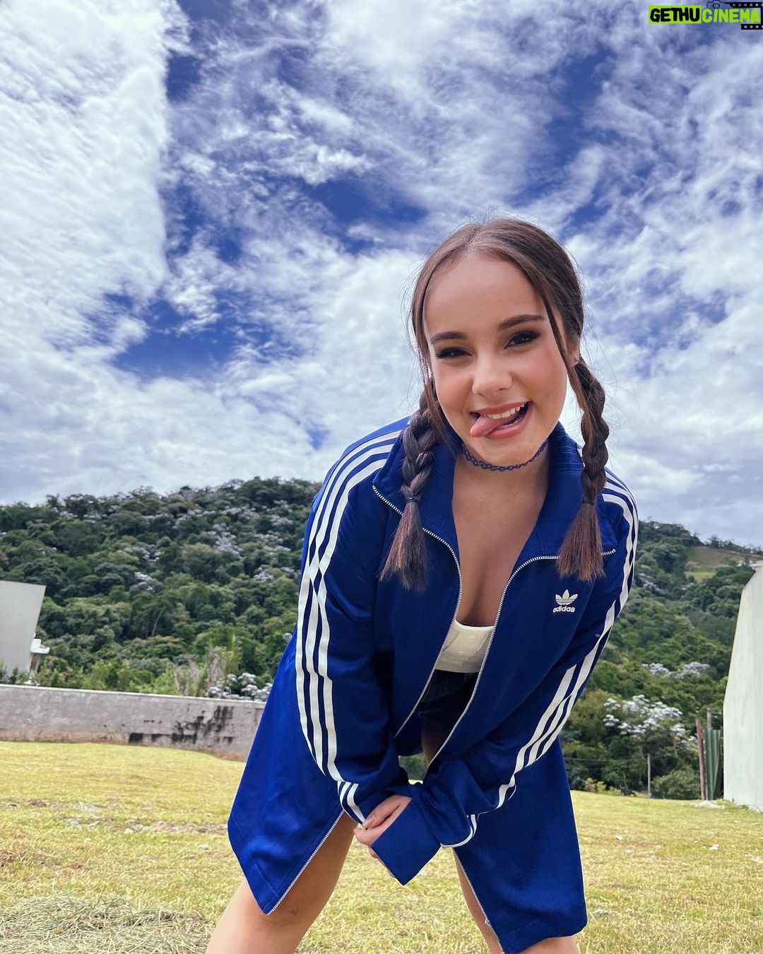 Sienna Belle Instagram - the universe has big plans for me, and it’s time to claim them! <3 🦋🫐✨