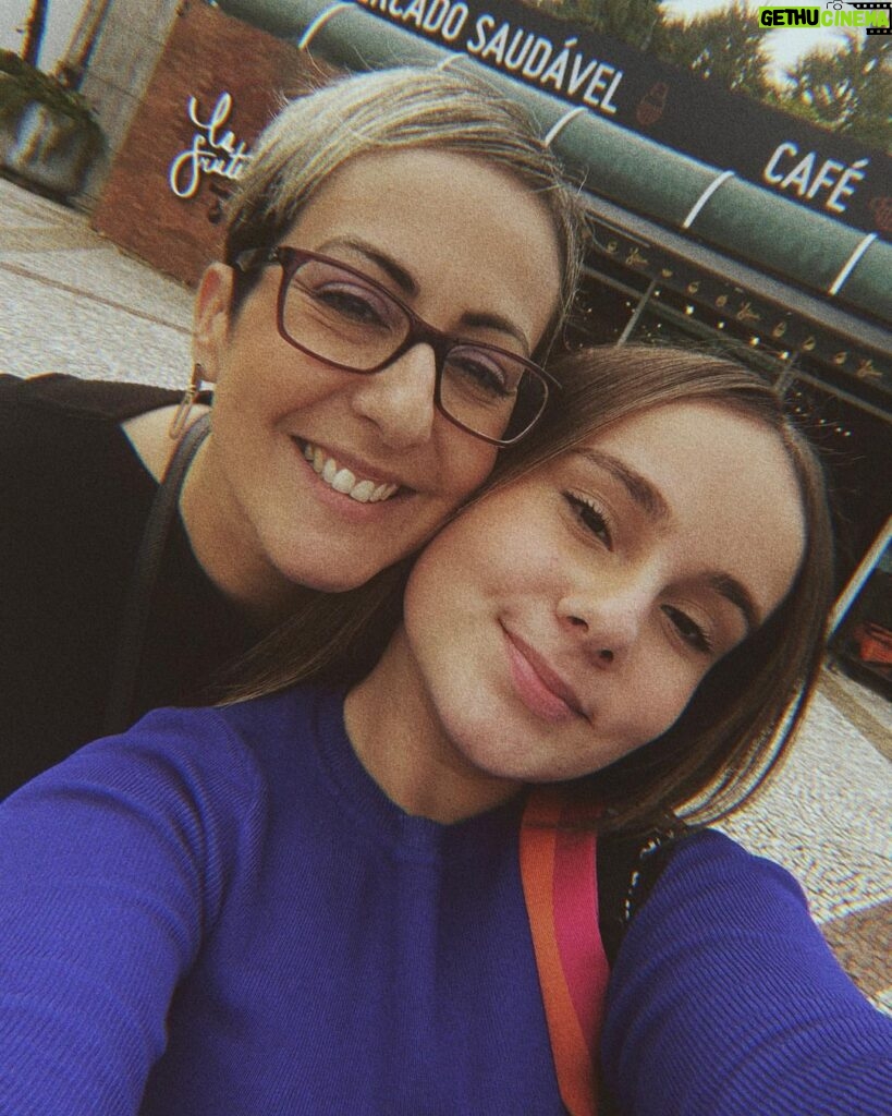 Sienna Belle Instagram - happy birthday mommy! ♥️ i love you so much, and honestly don’t want to ever know how i’d live without you. you always push me to be a better version of myself, exceed limits, dream big, and work hard. i’m learning from the strongest, most powerful and assertive woman i know. thanks for making fun of my teenage shenanigans (yes, i love it lol 😆) and making everything light… so grateful to be your daughter. <3 i can be a pain, but i love you! 🥹 i will always be here, and i can’t wait to live, and experience so many adventures… always together! no matter what. mommy, and daughter… more like best friends. 💗🥳 you deserve only the best always. be awesome, be fearless (like you already are) and i hope you have the best year ever. happy birthday mommy. love you! 💗💐