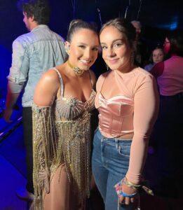 Sienna Belle Instagram - eu amo ela, eu amo a energia dela e ela é perfeita! apenas <3 ✨ hoje foi ela, amanhã sou eu. INSPIRAÇÃO ❤️ te amo lari, obrigada por ser você.