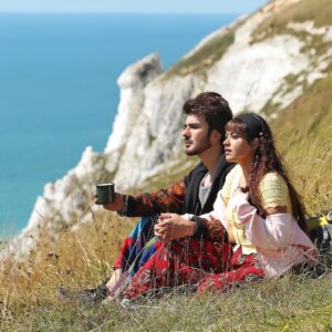 Simi Chahal Instagram - “Tu… Zarooi Hai” .. Ali & Mehar.
JEE VE SOHNEYA JEE running successfully all over. Watch it in your nearest theatres. PC : @dashmesharts