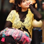 Simi Chahal Instagram - Last photo has the full outfit 🐥 #Meher #JVSJ 💟 Costume Stylist : @designer.nitasha Photography : @dashmesharts Makeup : @prabhakarchande_makeupartist Hair : @krishna.hairstylist